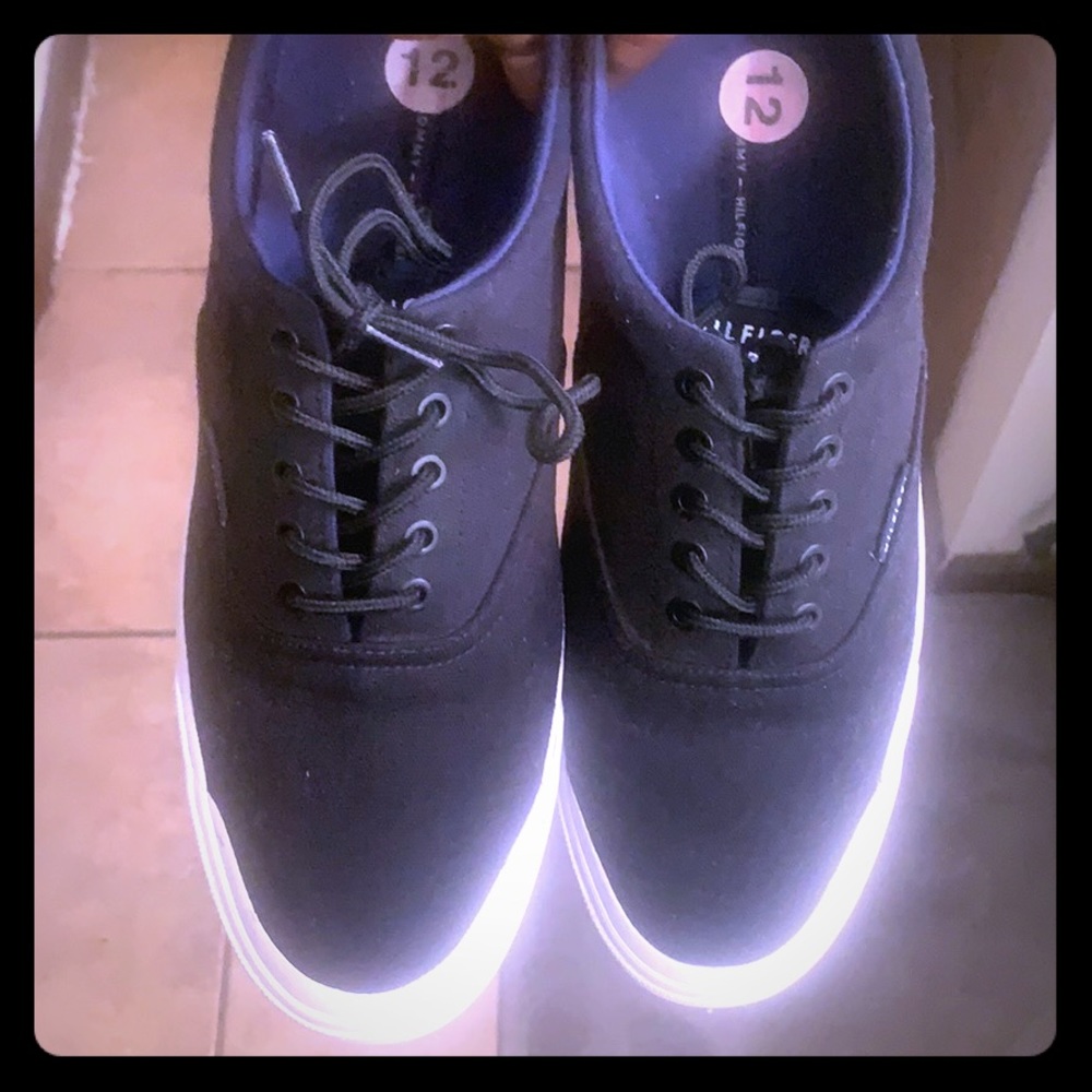 Tommy Hilfiger casual shoes